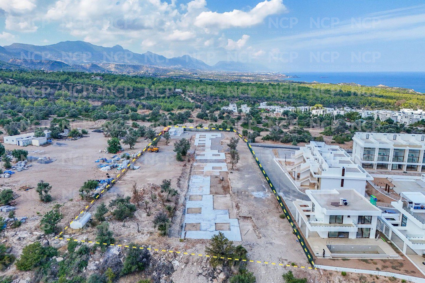 Bastaslar Construction Heaven's Hill Village II - Mountain Side Photo 10